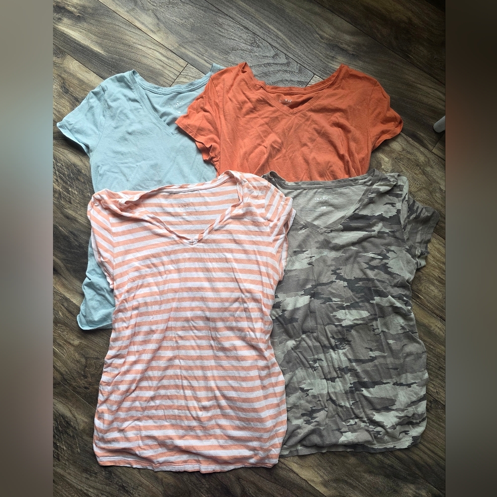 Ingrid & Isabel Maternity Short Sleeve Tops